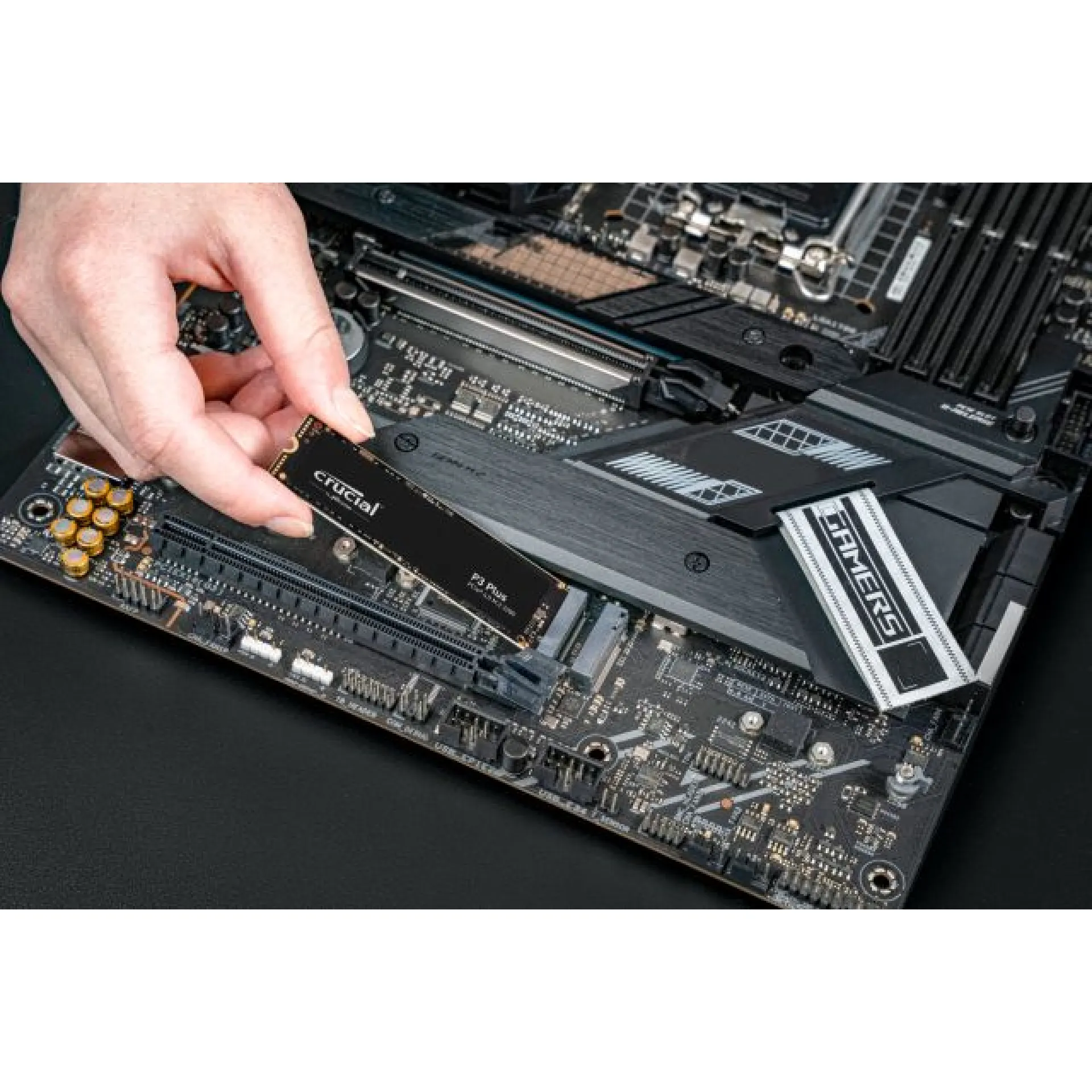 CT4000P3PSSD8
