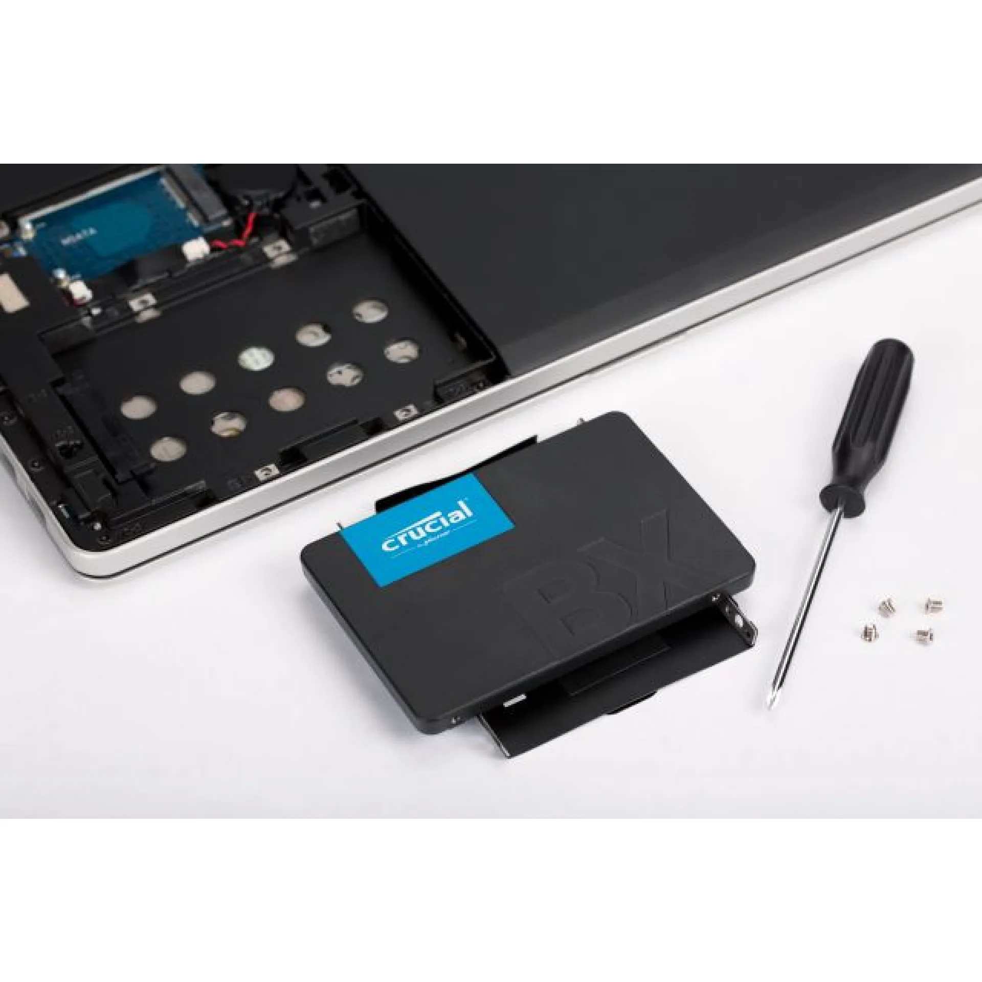 CT240BX500SSD1