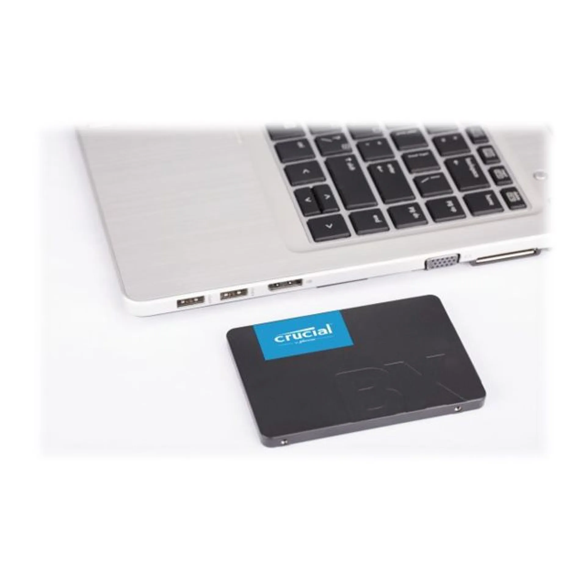 CT240BX500SSD1