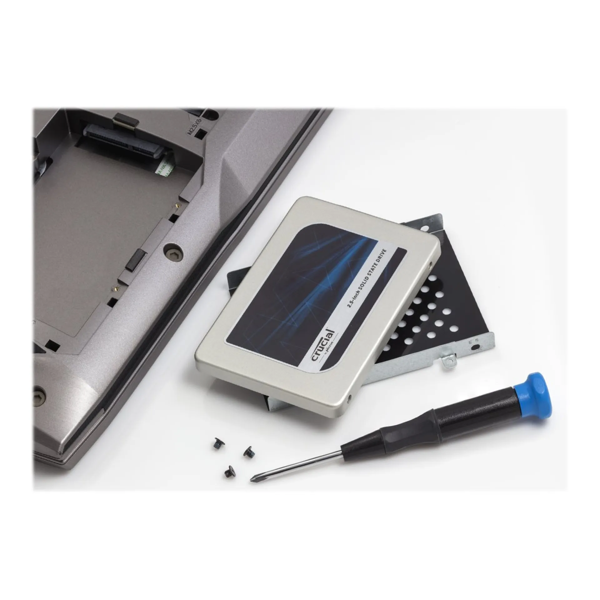 CT525MX300SSD1